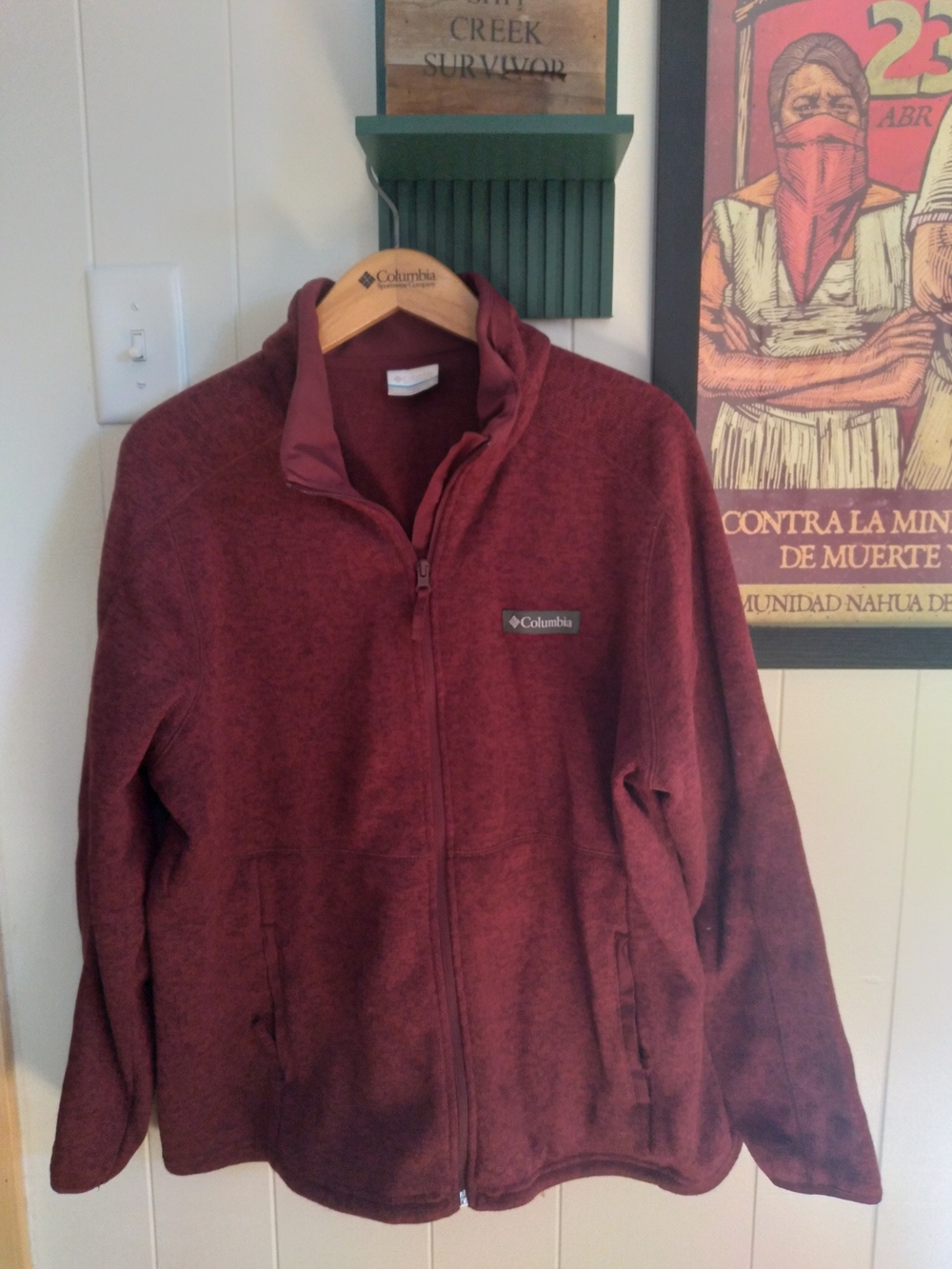 Columbia Women's Full-Zip Jacket in Burgundy